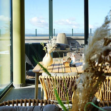 2 Bedroom Beach Front Home In Lembruch-Duemmer See 외부 사진